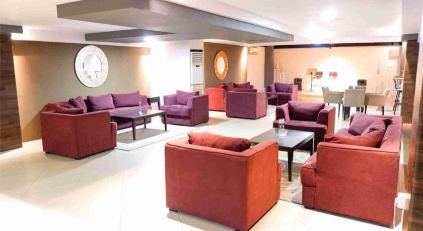 Grage Hotel Cirebon Exterior photo